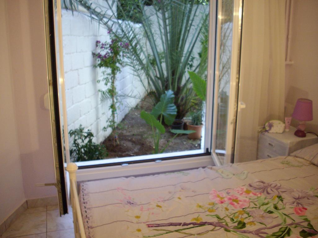 Lilly'S Appartments Athene Kamer foto